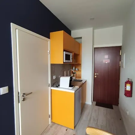 Leote House - 2 Apartment Porto